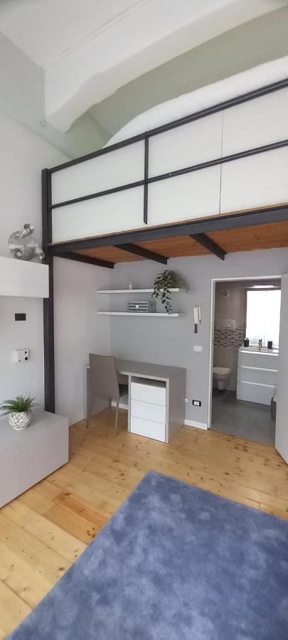 Primopiano - Umbria Apartment Милано Екстериор снимка